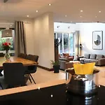 Rosenhaus - Luxorioeses Mit Viel Platz Fuer Ganze Familie Von 