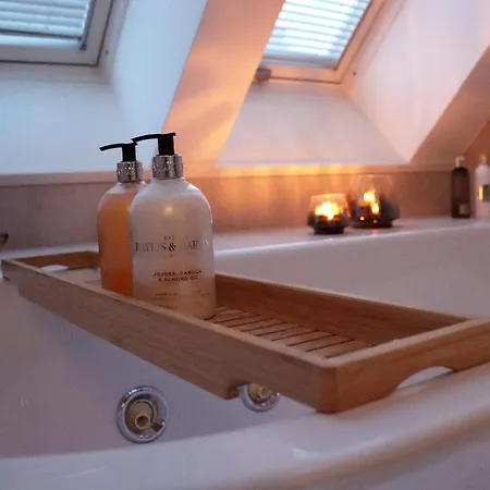 Rosenhaus - Luxorioeses Mit Viel Platz Fuer Ganze Familie Von 